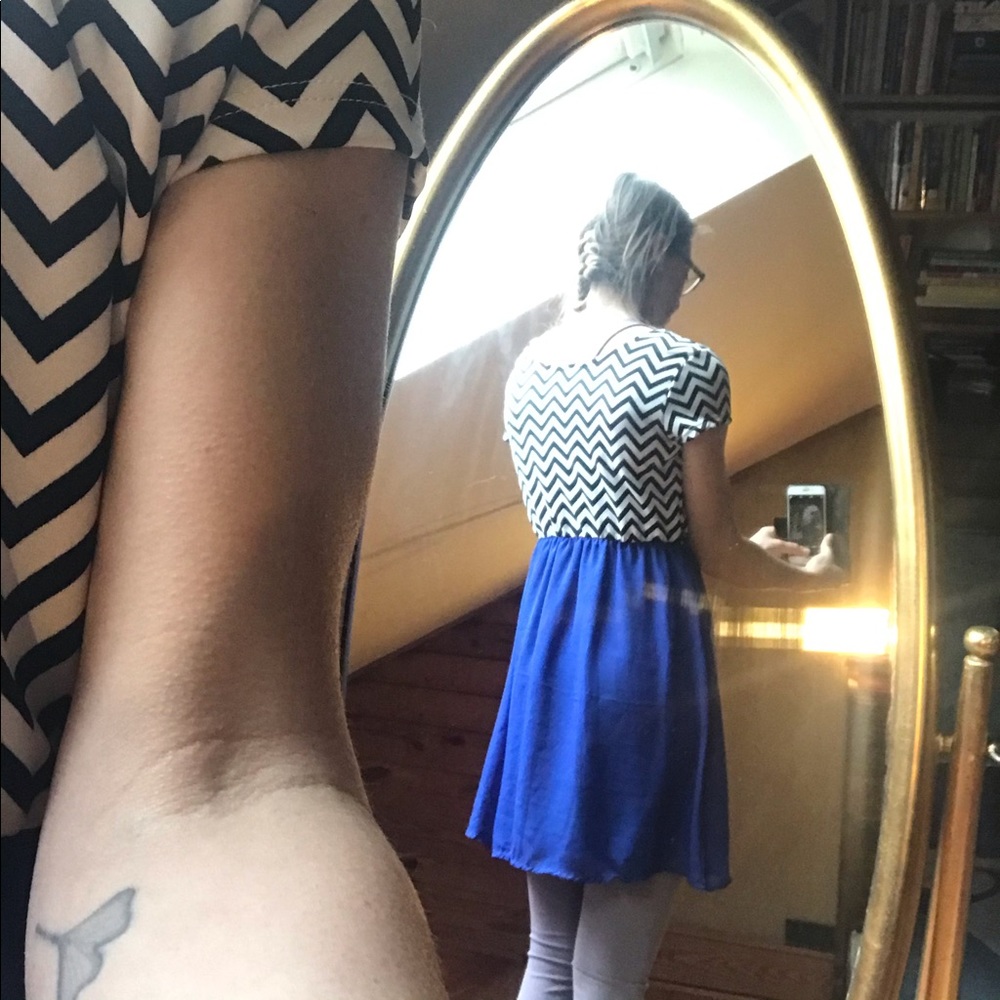 🌸5/$30🌸 Cantata Blue Black White Zig-Zag Dress, EUC - Picture 12 of 13